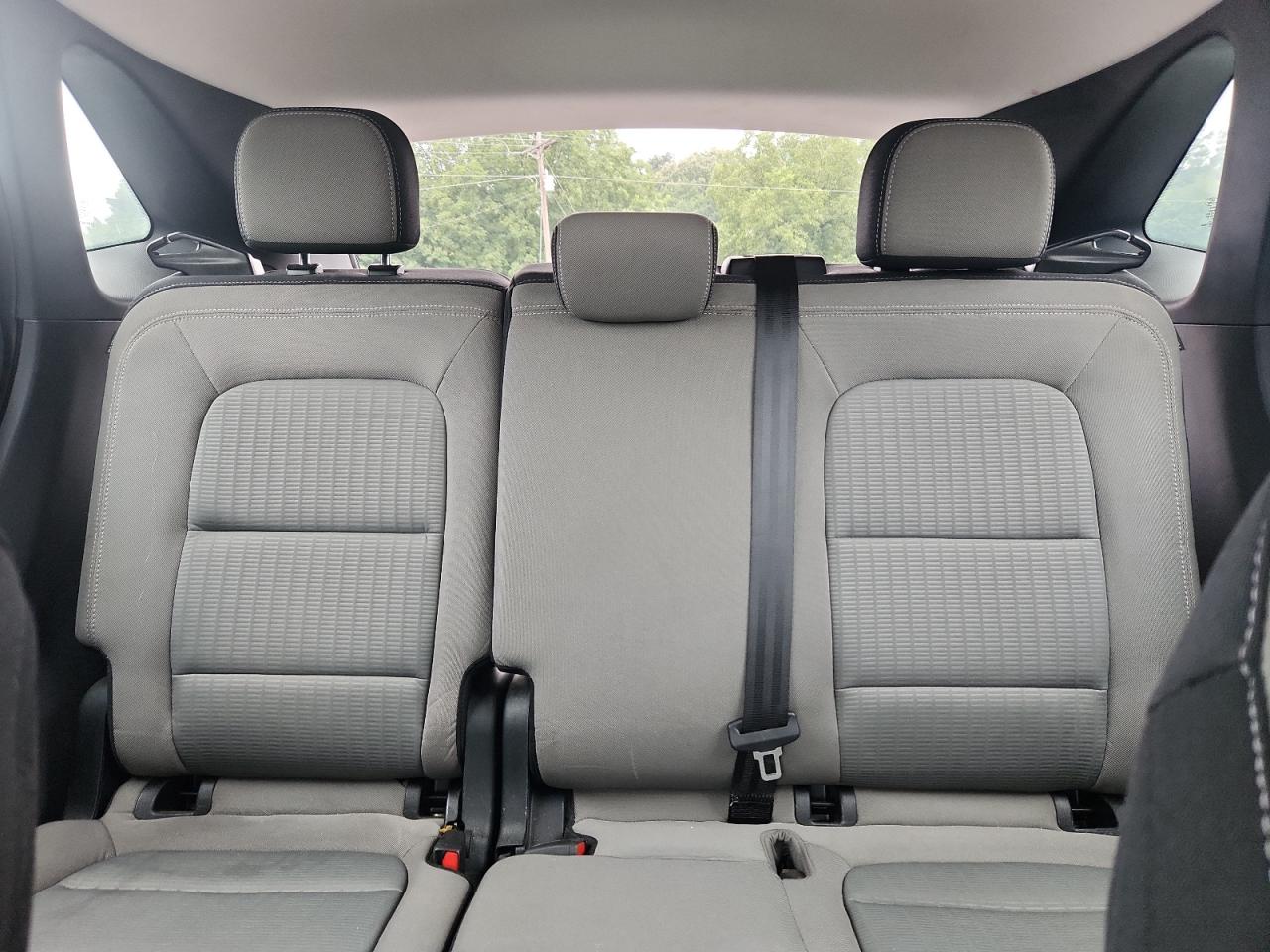 2022 Ford Escape S VIN: 1FMCU0F61NUB18051 Lot: 67727505