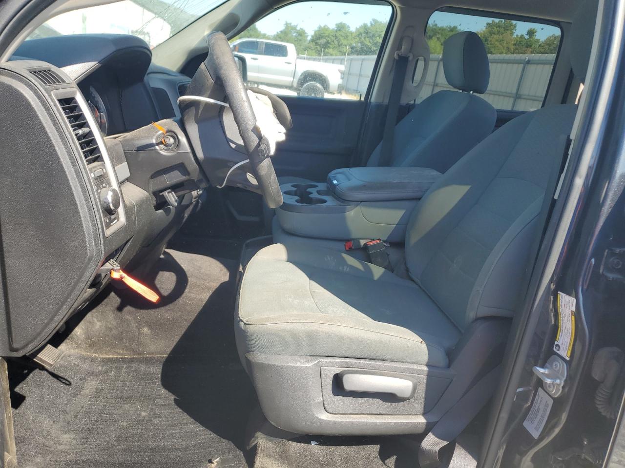 2017 Ram 1500 St VIN: 3C6RR7KT1HG574599 Lot: 70541145