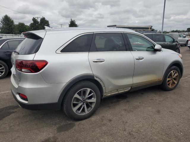  KIA SORENTO 2019 Srebrny