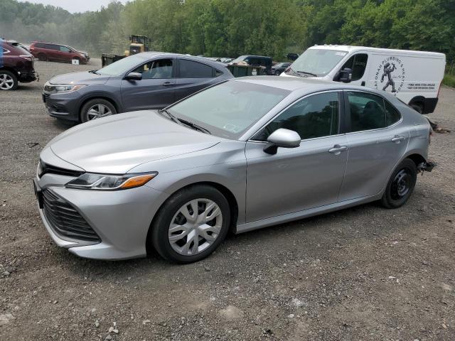  TOYOTA CAMRY 2018 Silver