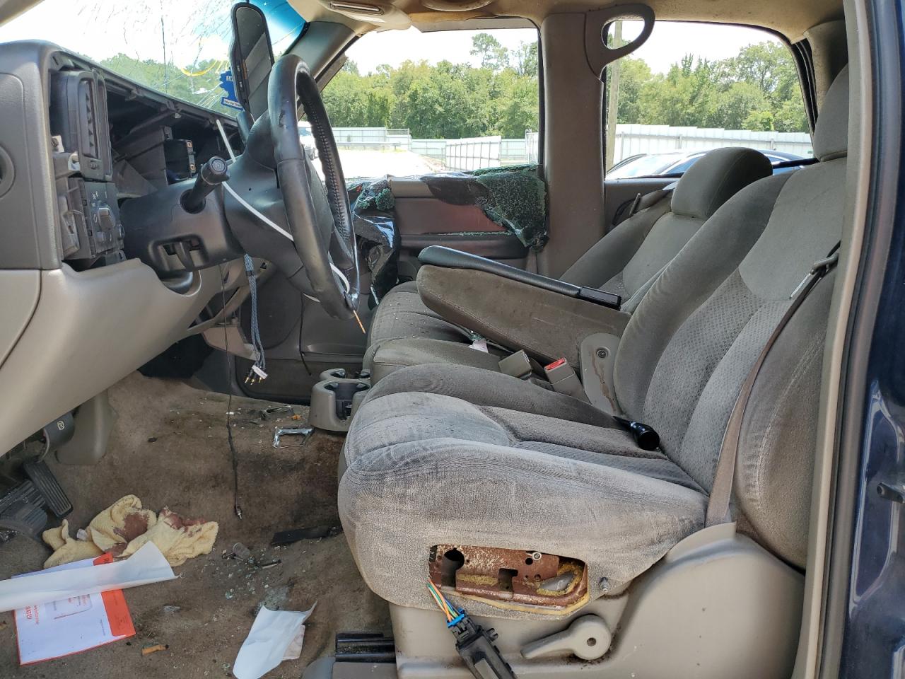 2003 Chevrolet Tahoe C1500 VIN: 1GNEC13V13R307999 Lot: 68876715