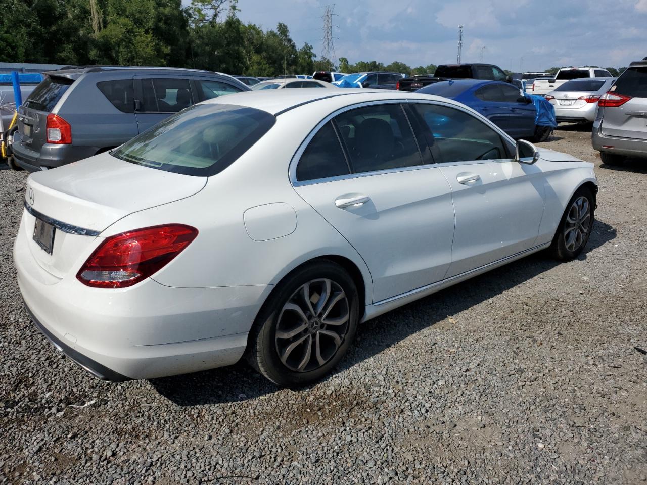 2017 Mercedes-Benz C 300 white null gas 55SWF4JBXHU226123 photo #4