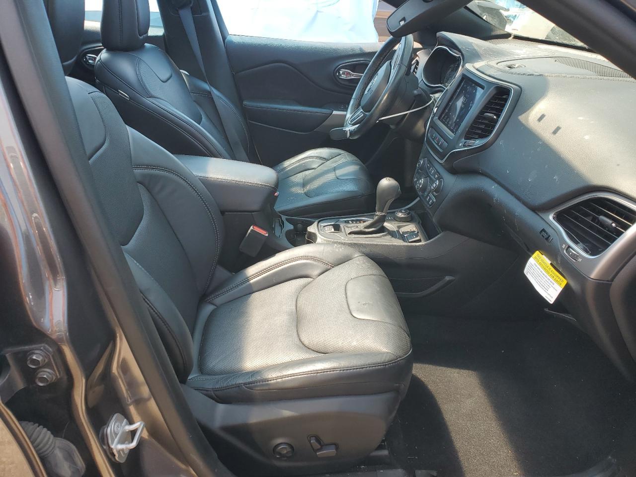 2021 Jeep Cherokee Latitude Lux VIN: 1C4PJMMX3MD110825 Lot: 66447615