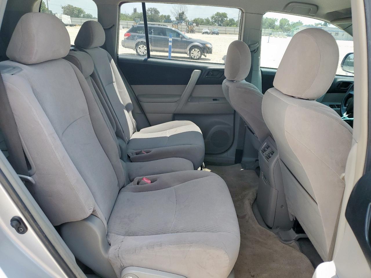 2008 Toyota Highlander VIN: JTEDS41A182037130 Lot: 69830915