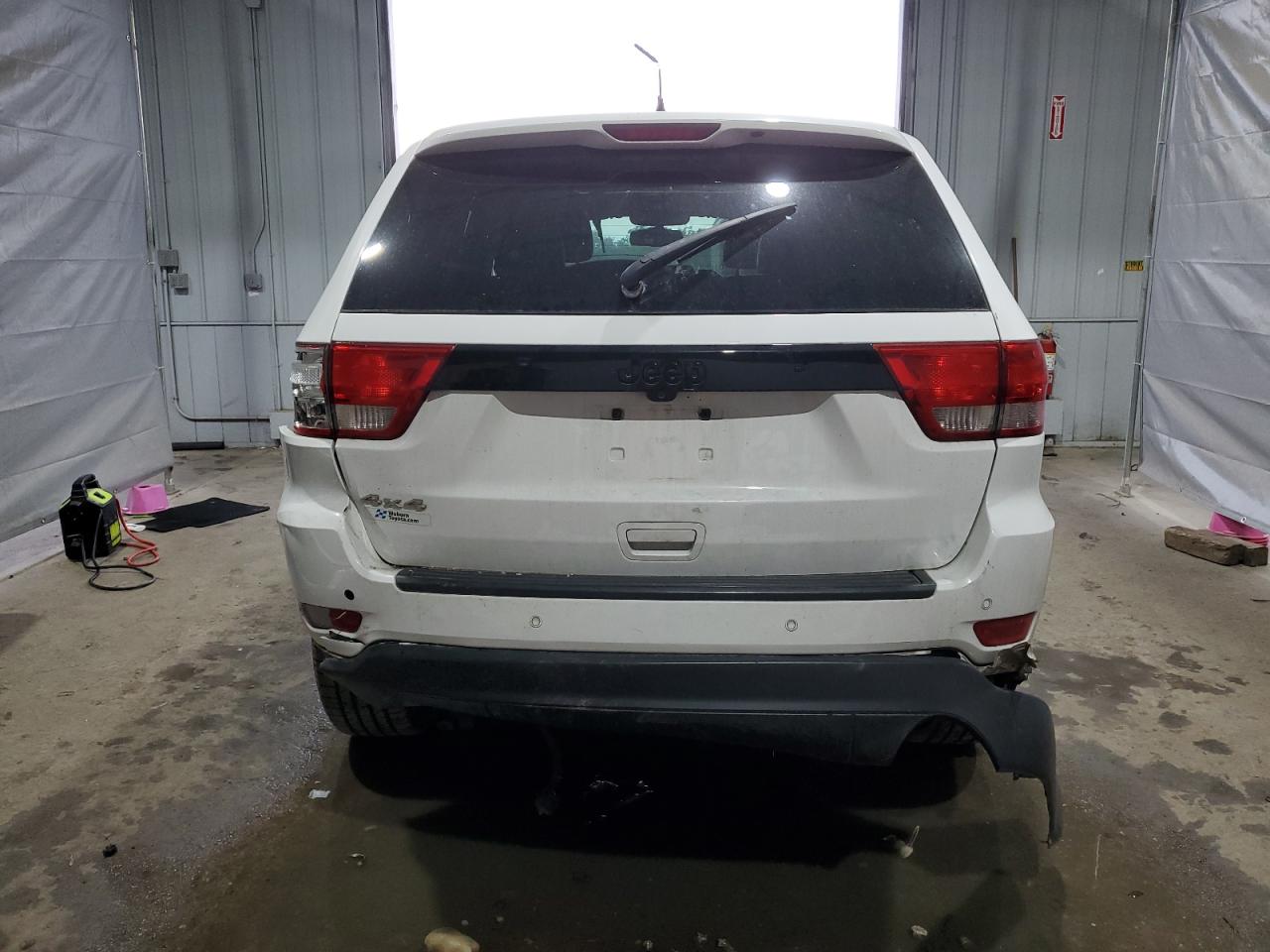 2013 Jeep Grand Cherokee Laredo VIN: 1C4RJFAG0DC562018 Lot: 70832955