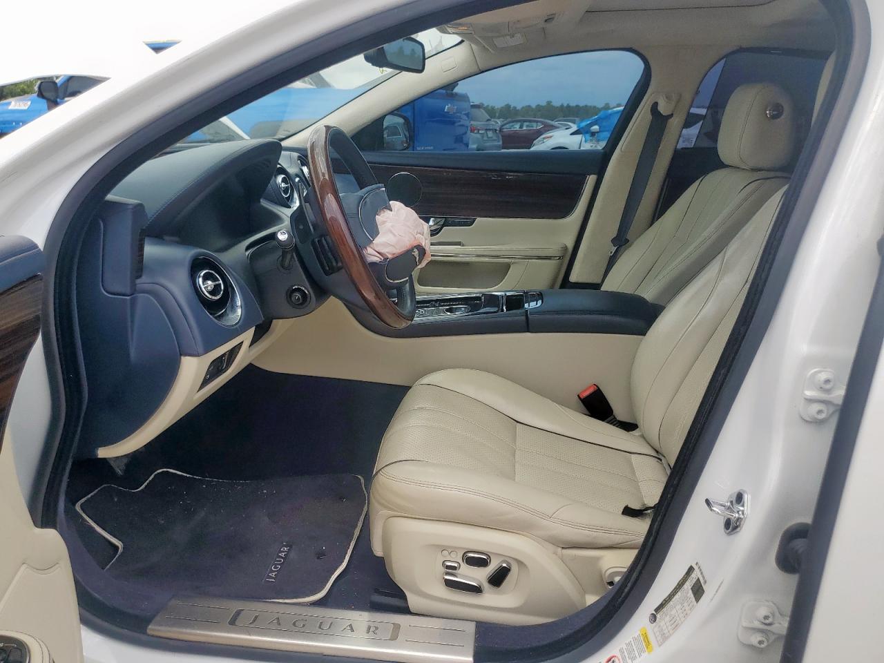 2012 Jaguar Xjl VIN: SAJWA2GB0CLV37997 Lot: 70962415