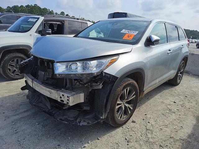  TOYOTA HIGHLANDER 2018 Серебристый