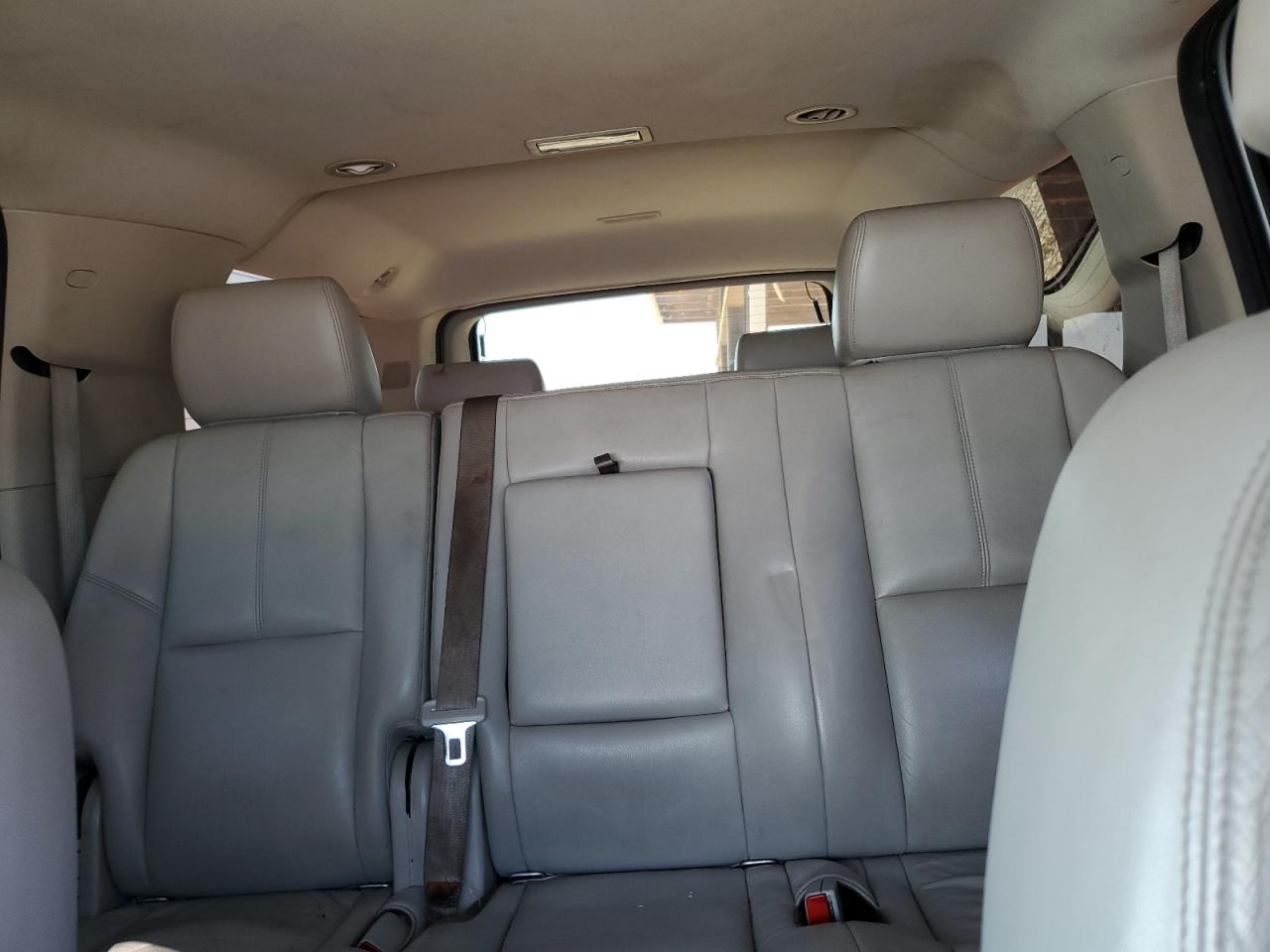 2014 GMC Yukon Xl C1500 Slt VIN: 1GKS1KE03ER121851 Lot: 69312875
