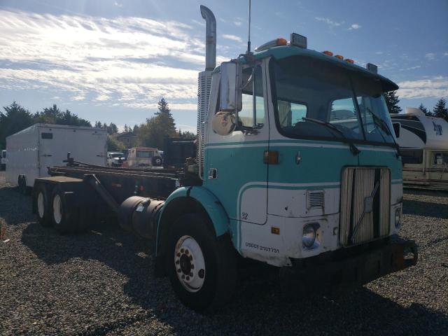 1996 VOLVO XPEDITOR W - TRUCKS SEMI TRUCK à vendre chez Copart WA - GRAHAM