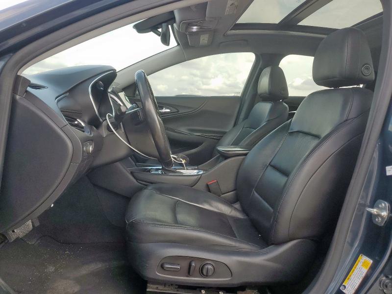  CHEVROLET MALIBU 2020 Синий