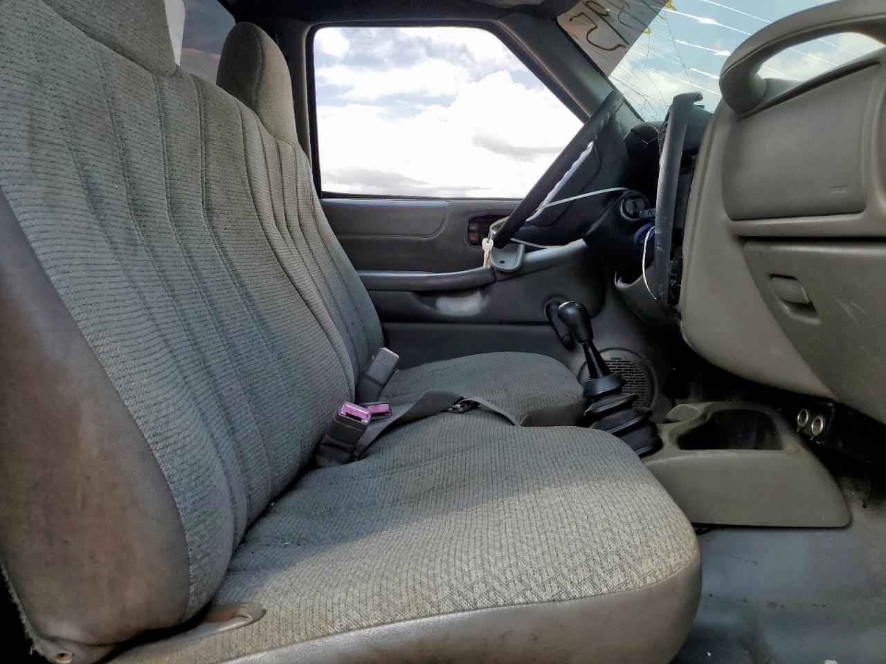 1998 GMC Sonoma VIN: 1GTCS144XWK512212 Lot: 69661895