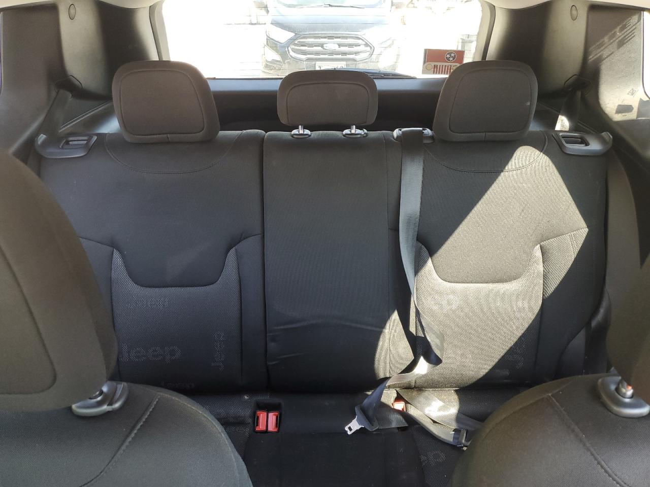 2017 Jeep Renegade Latitude VIN: ZACCJBBBXHPG56586 Lot: 69403005