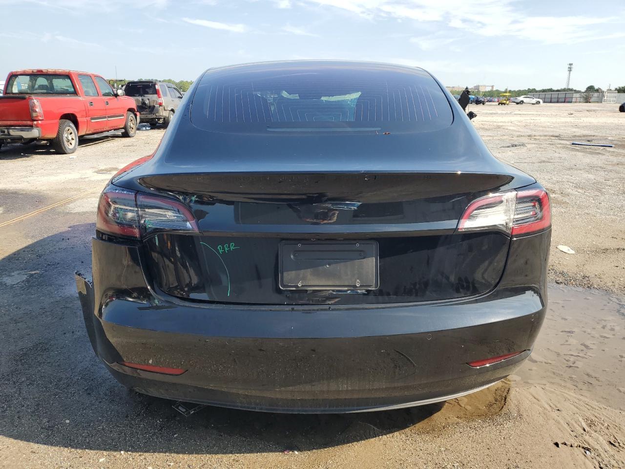 2018 Tesla Model 3 VIN: 5YJ3E1EA3JF044745 Lot: 70053645