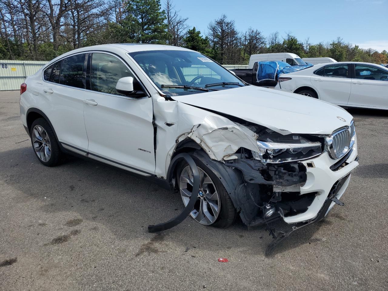 Фото: 5UXXW3C34H0T80135