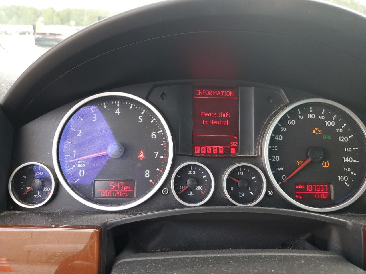 2010 Volkswagen Touareg V6 VIN: WVGBF7A93AD001758 Lot: 66564055