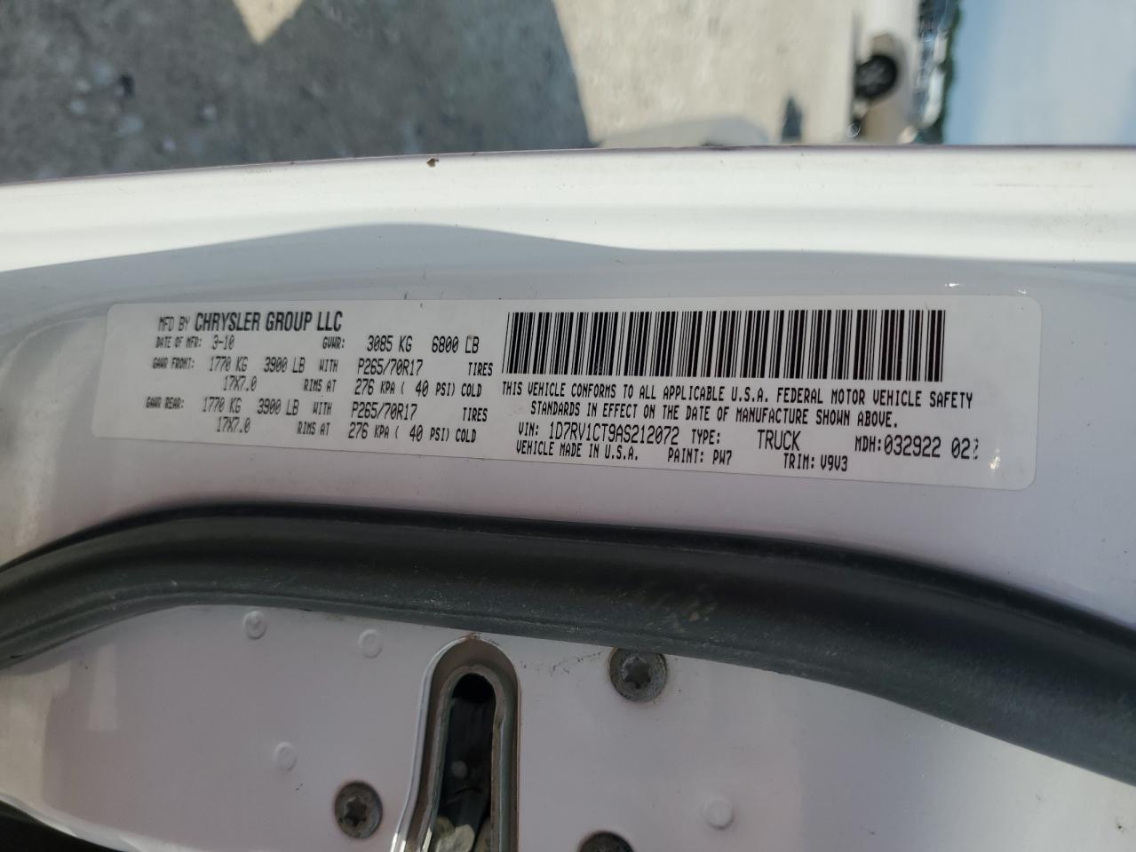 2010 Dodge Ram 1500 VIN: 1D7RV1CT9AS212072 Lot: 68104325