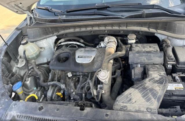 Parquets HYUNDAI TUCSON 2017 Srebrny