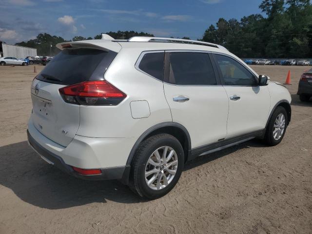  NISSAN ROGUE 2017 Белы