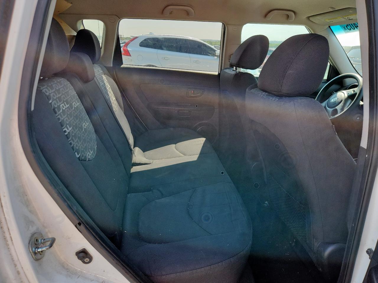 2011 Kia Soul + VIN: KNDJT2A20B7709674 Lot: 70110405
