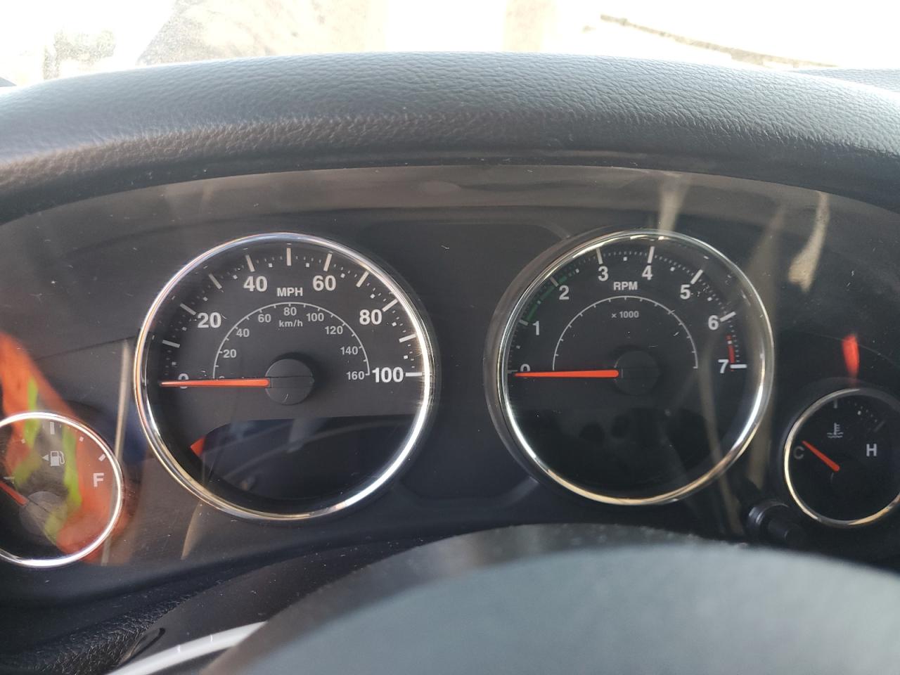 2015 Jeep Wrangler X VIN: 1C4BJWEGXFL644577 Lot: 70427475