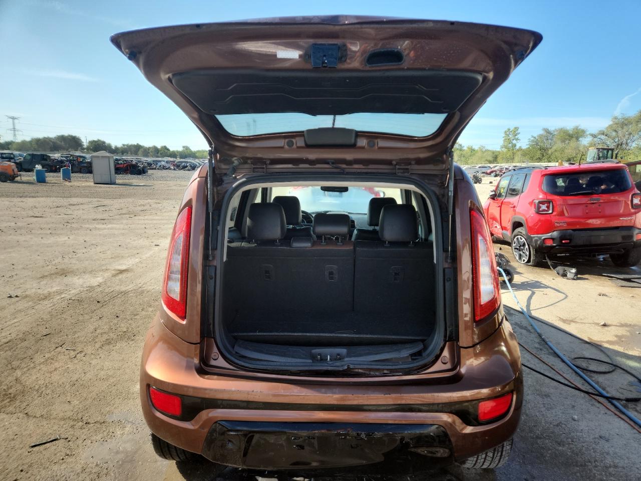 2012 Kia Soul + VIN: KNDJT2A69C7422337 Lot: 70642965