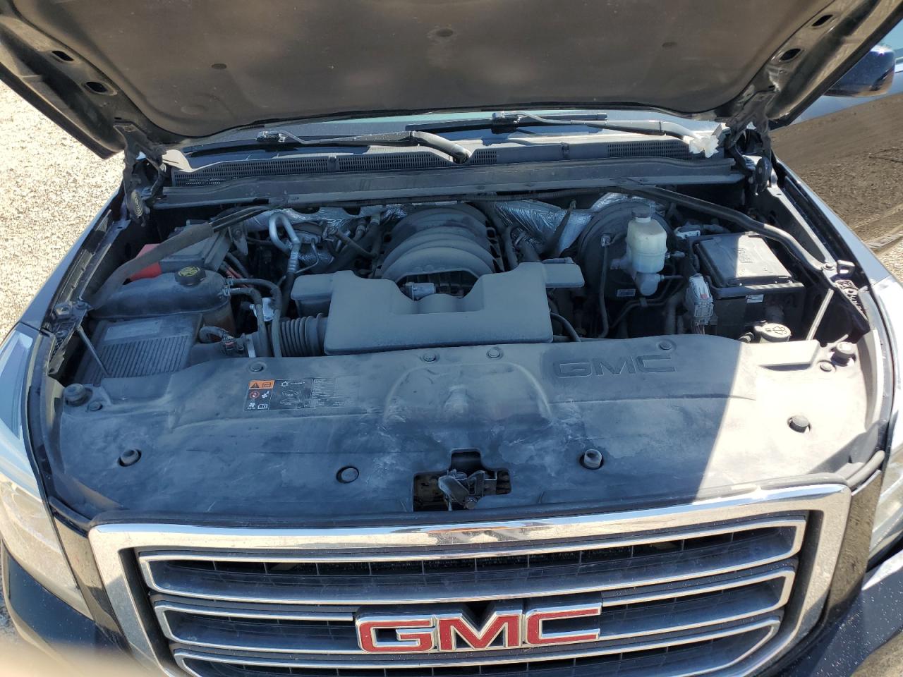 2015 GMC Yukon Slt VIN: 1GKS2BKCXFR569792 Lot: 70467415