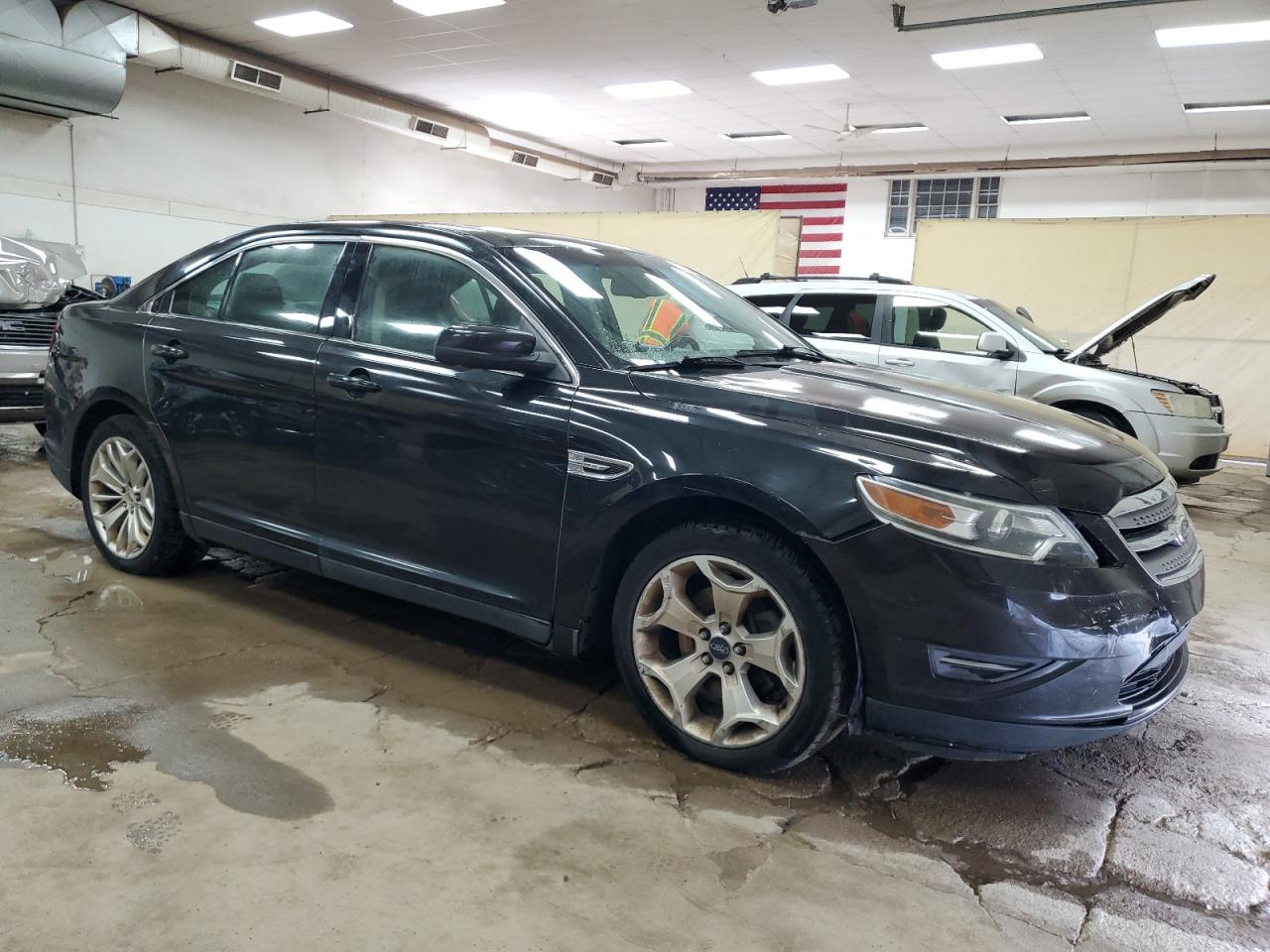 2010 Ford Taurus Sel VIN: 1FAHP2EW1AG157901 Lot: 70535645