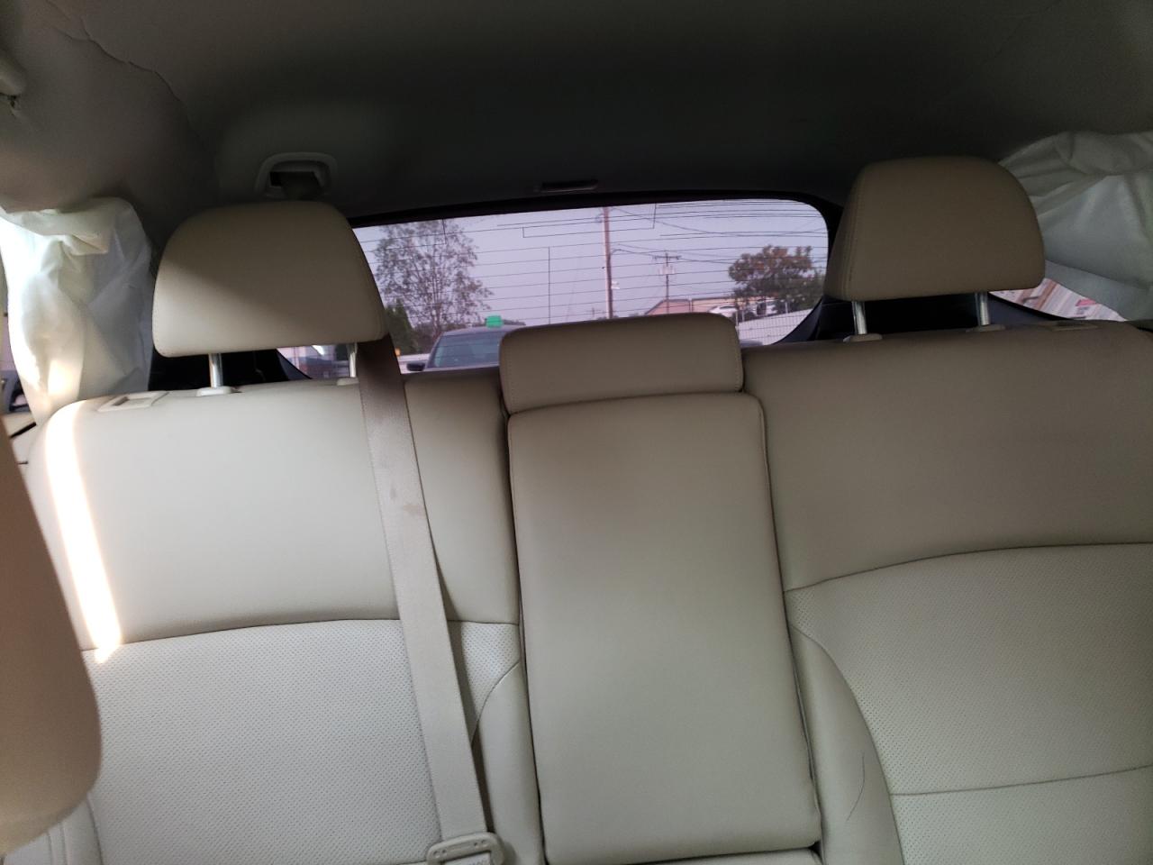 2015 Subaru Outback 3.6R Limited VIN: 4S4BSENC8F3326621 Lot: 67738215