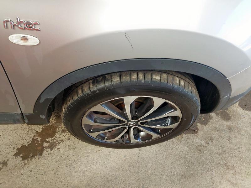2012 NISSAN QASHQAI N-TEC