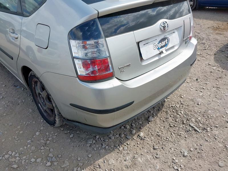2005 TOYOTA PRIUS T4