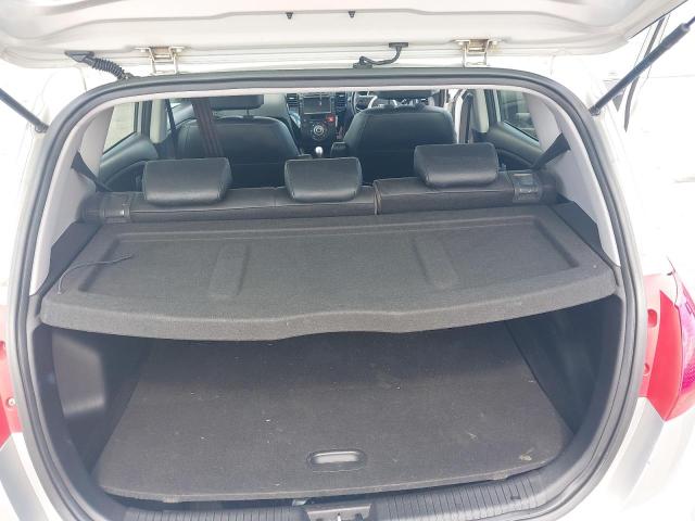 2014 KIA VENGA 3 SA