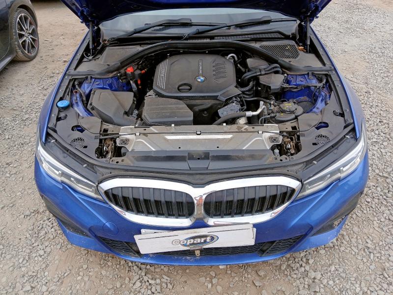 2019 BMW 320D M SPORT 