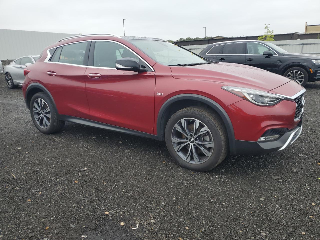 QX30 QX30