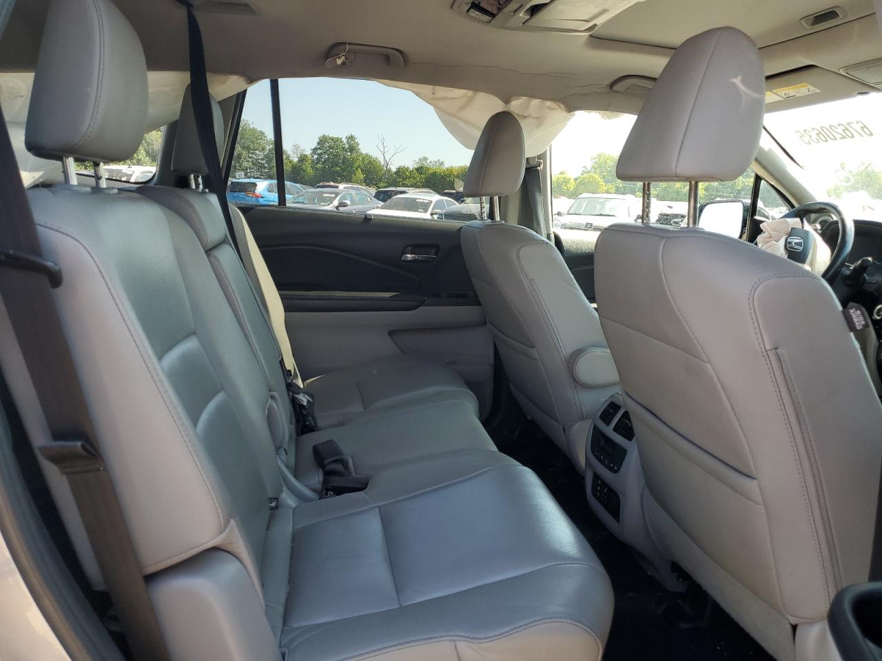 2017 Honda Pilot Touring VIN: 5FNYF6H92HB030802 Lot: 67620635