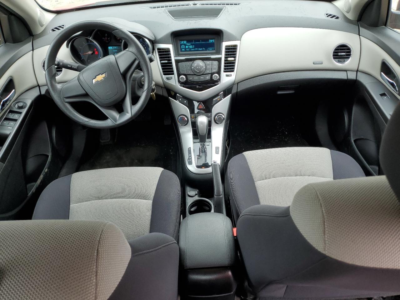 2014 Chevrolet Cruze Ls VIN: 1G1PA5SGXE7208025 Lot: 68755915