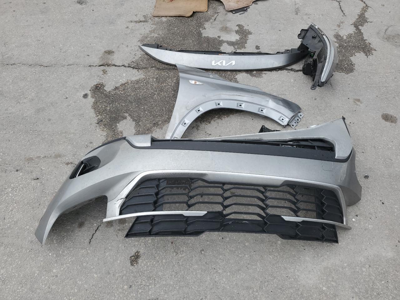 2024 Kia Seltos Lx VIN: KNDEPCAA8R7623185 Lot: 69558385