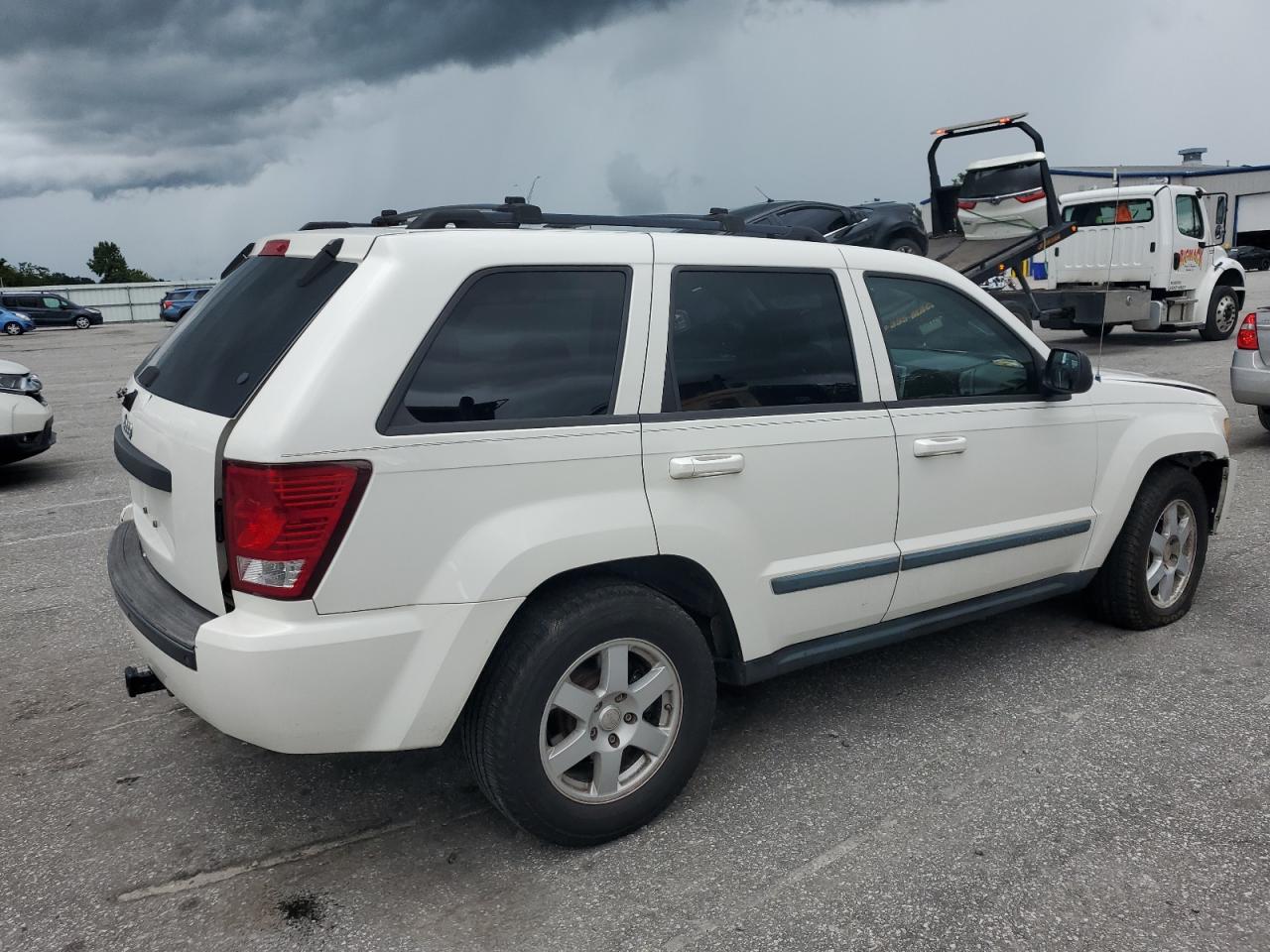 2008 Jeep Grand Cherokee Laredo white null gas 1J8GS48K78C196706 photo #4