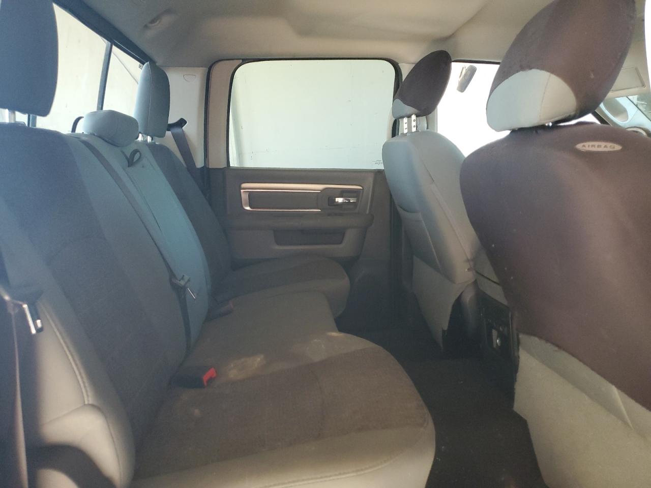 2017 Ram 1500 Slt VIN: 3C6RR7LT2HG614042 Lot: 67901945