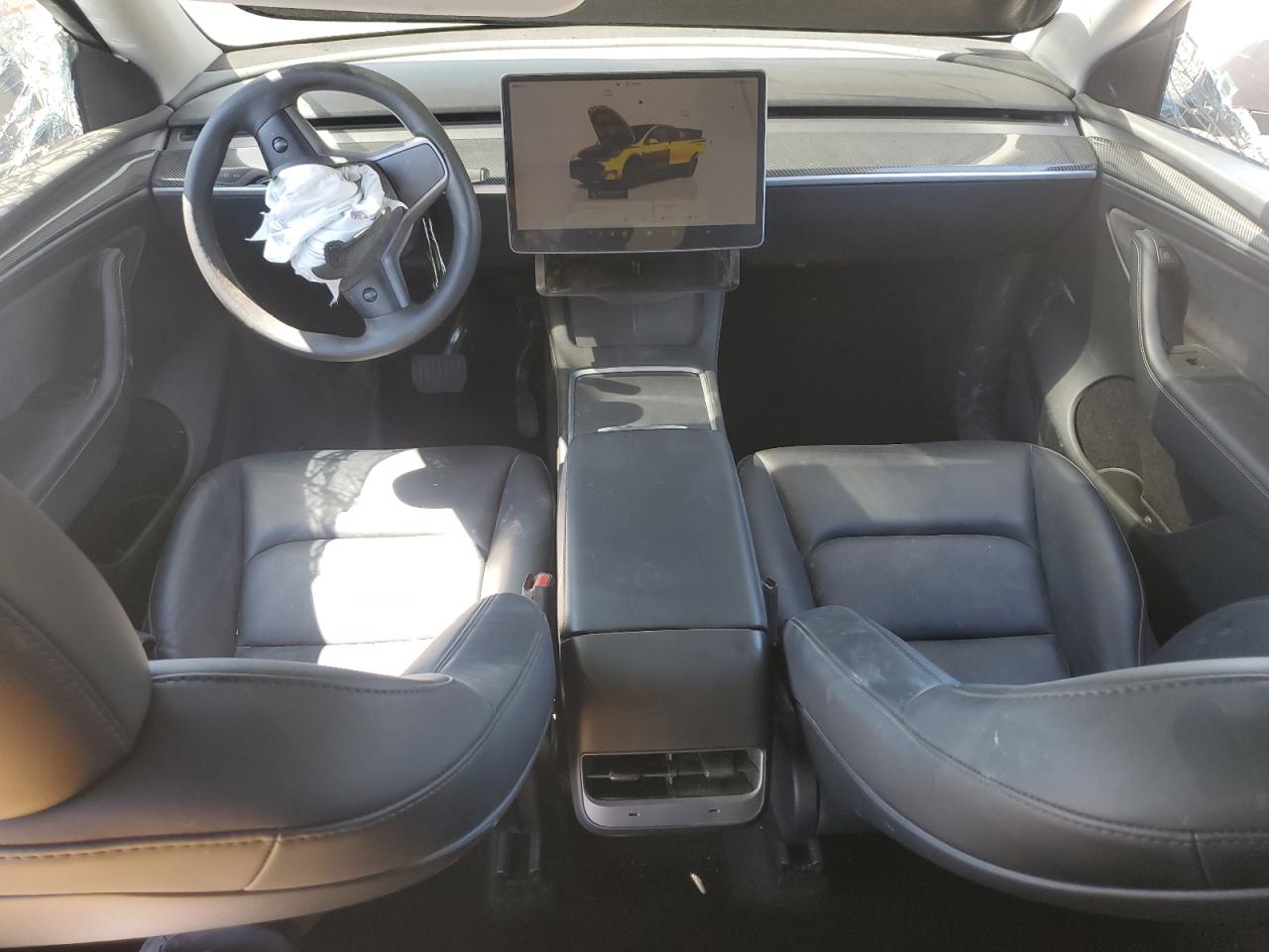 2023 Tesla Model Y VIN: 7SAYGDEE2PF757670 Lot: 69465715