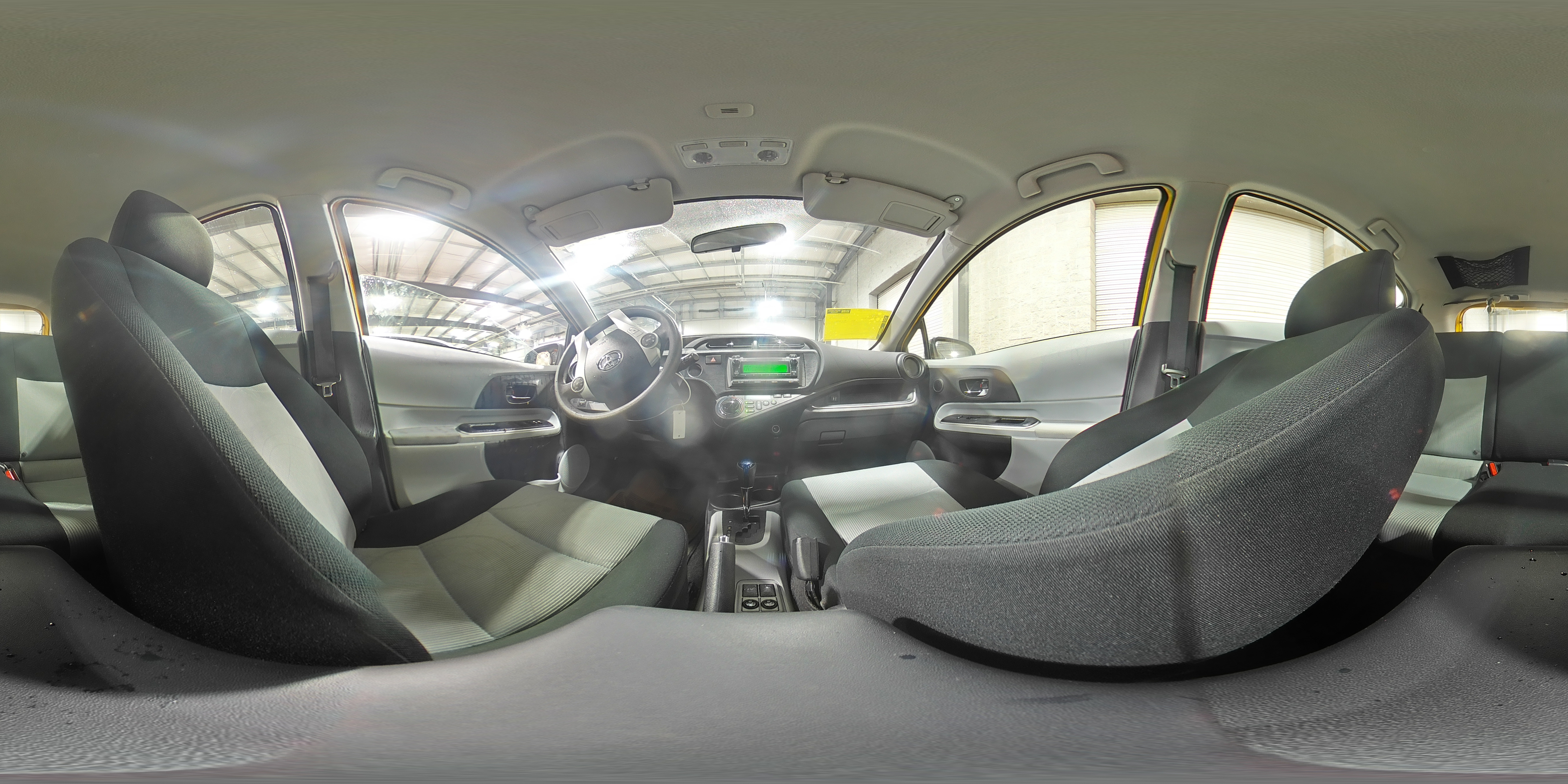 2014 Toyota Prius C VIN: JTDKDTB34E1076599 Lot: 69313995