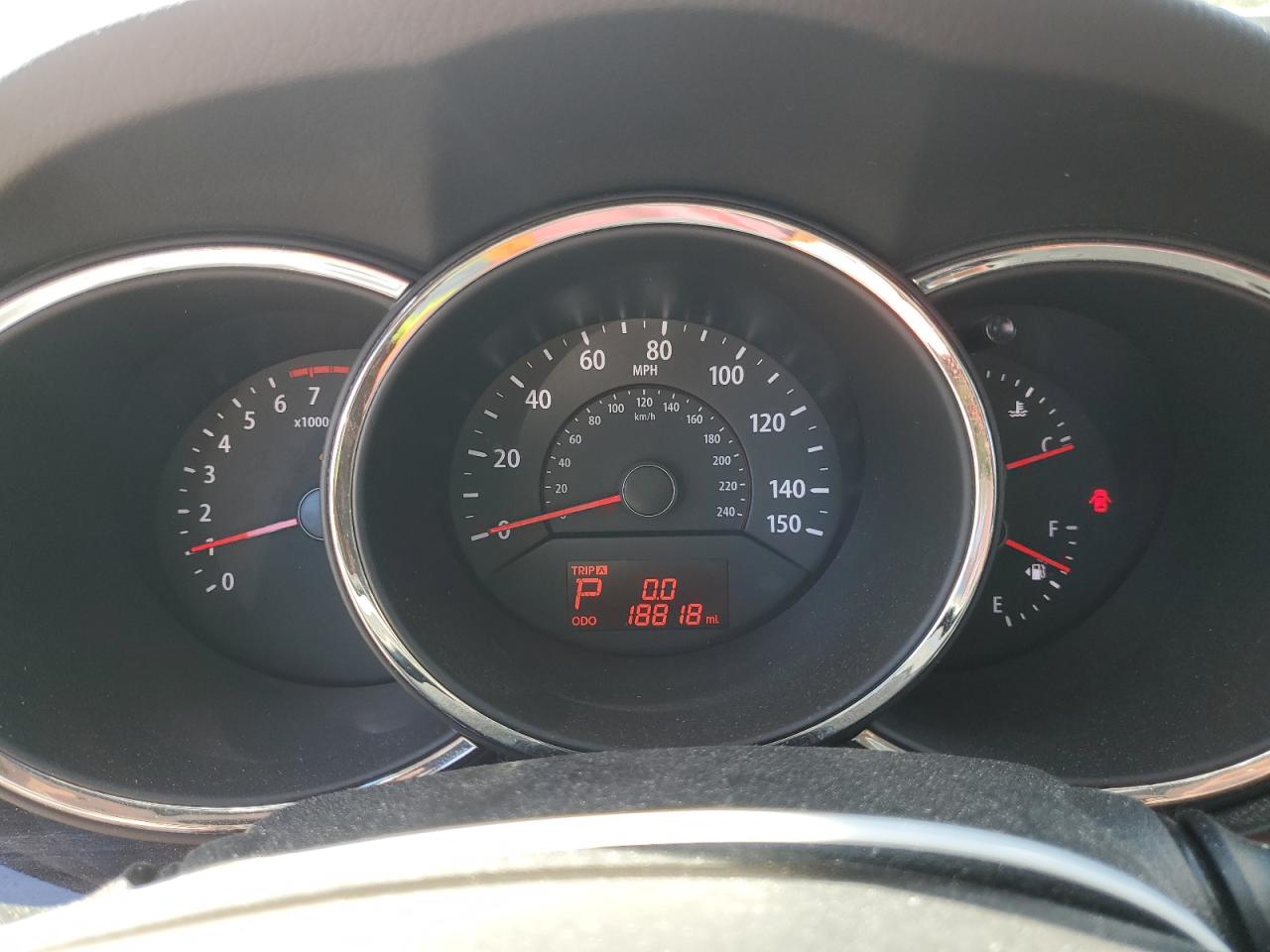 2012 Kia Sorento Base VIN: 5XYKT3A13CG296011 Lot: 70439785