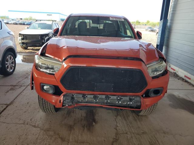  TOYOTA TACOMA 2018 Оранжевый