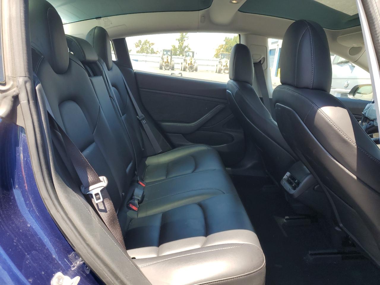 2018 Tesla Model 3 VIN: 5YJ3E1EA9JF076499 Lot: 67473745