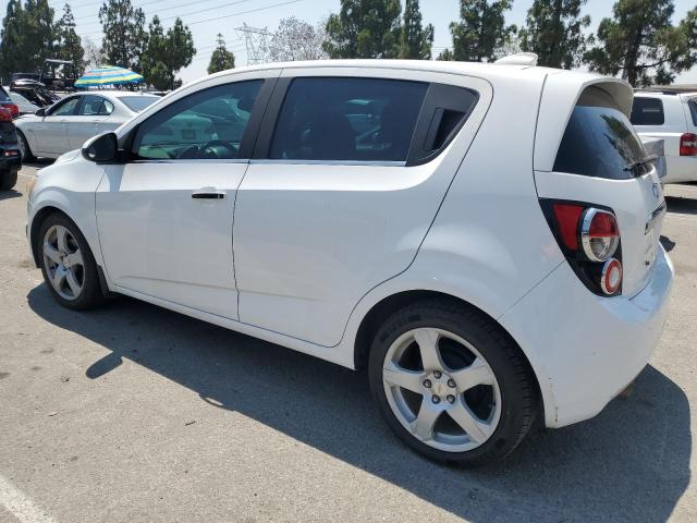 Hatchbacks CHEVROLET SONIC 2012 Biały