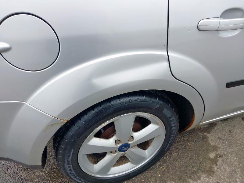 2006 FORD FOCUS ZETEC 