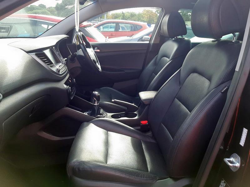 2016 HYUNDAI TUCSON PREMIUM SE