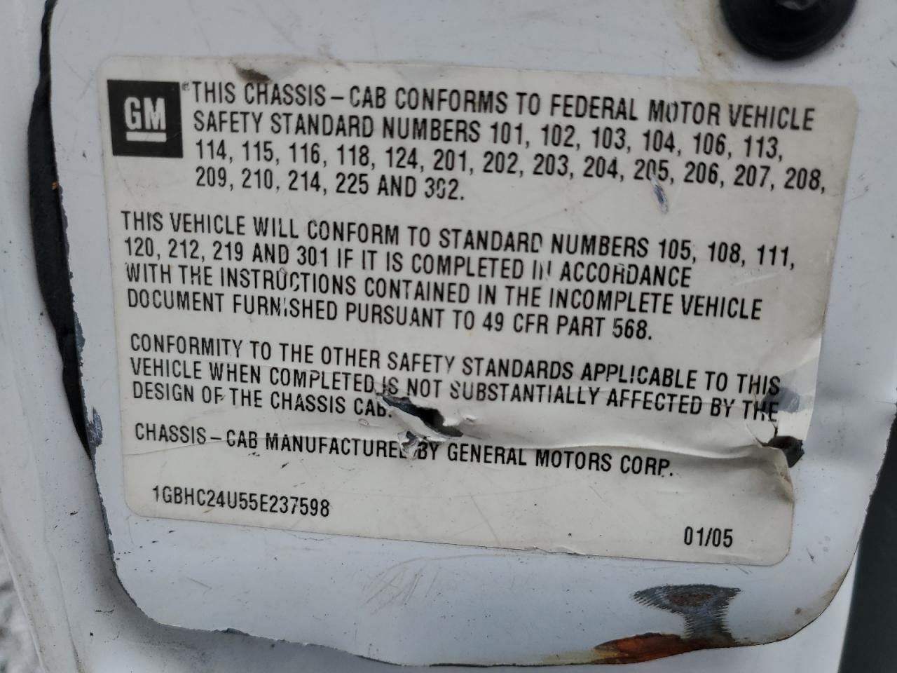 2005 Chevrolet Silverado C2500 Heavy Duty VIN: 1GBHC24U55E237598 Lot: 69020385