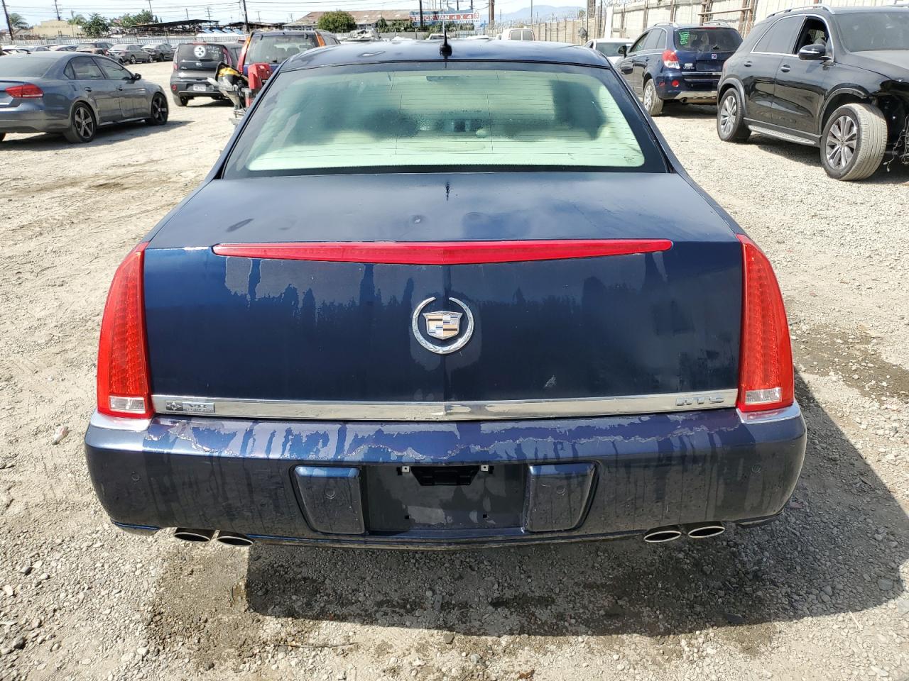 2008 Cadillac Dts VIN: 1G6KD57Y88U145249 Lot: 70052955