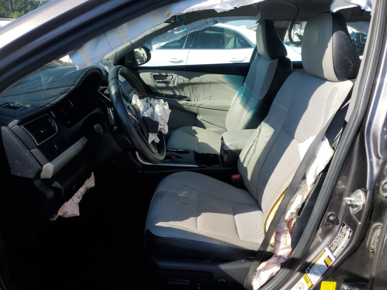 2016 Toyota Camry Le VIN: 4T1BF1FK8GU521245 Lot: 70756485