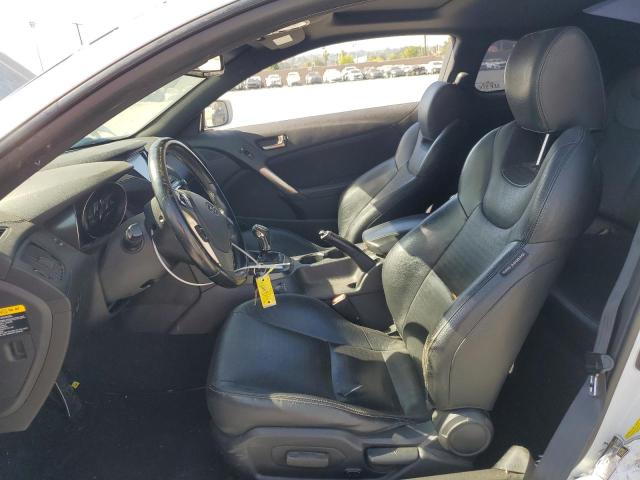 Coupet HYUNDAI GENESIS 2014 Biały